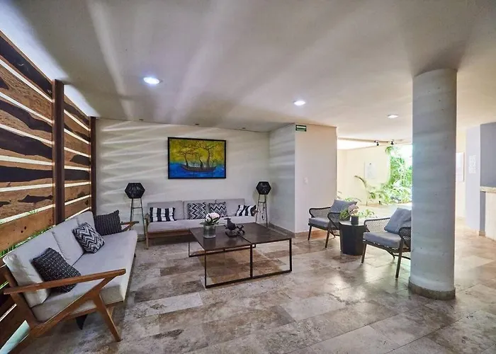 Zen Oasis Swim Up Pool W Tiki Hut Bar + Gym *